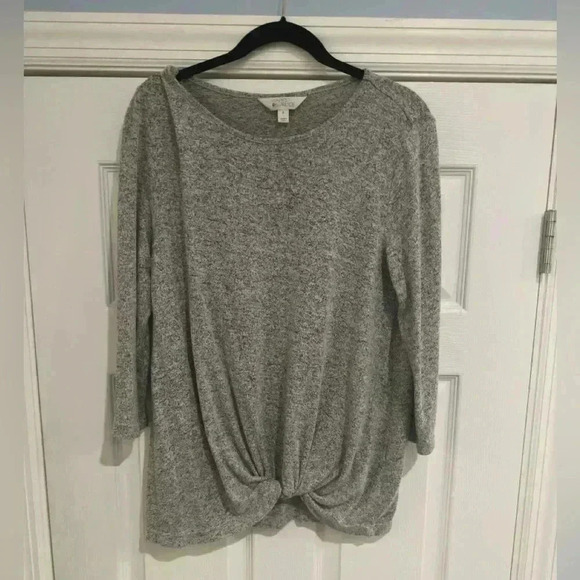 Super Soft Heather grey Long Sleeve Top - Size Medium - Picture 1 of 3